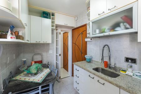 Apartamento à venda com 80m², 2 quartos e 1 vagaCozinha e Área de Serviço
