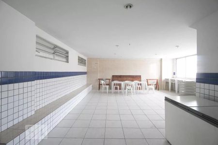 Apartamento à venda com 80m², 2 quartos e 1 vagaÁrea comum