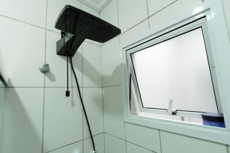 Casa de condomínio para alugar com 139m², 3 quartos e 2 vagasBanheiro Suíte