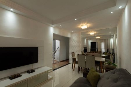 Casa de condomínio para alugar com 139m², 3 quartos e 2 vagasSala