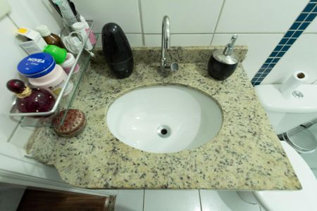 Casa de condomínio para alugar com 139m², 3 quartos e 2 vagasBanheiro Suíte