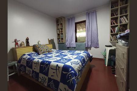 Casa à venda com 200m², 4 quartos e 3 vagas Casa à venda com 200m², 4 quartos e 3 vagasQuarto 2