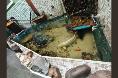 Casa à venda com 200m², 4 quartos e 3 vagas Casa à venda com 200m², 4 quartos e 3 vagasÁrea Externa