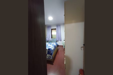 Casa à venda com 200m², 4 quartos e 3 vagas Casa à venda com 200m², 4 quartos e 3 vagasQuarto 2