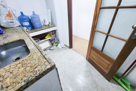 Apartamento à venda com 70m², 3 quartos e sem vagaCozinha