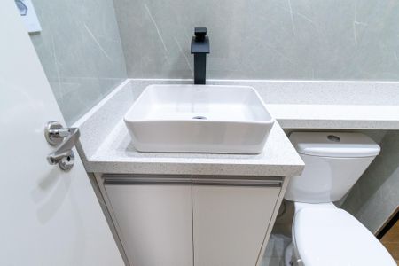 Apartamento à venda com 37m², 2 quartos e sem vagaBanheiro