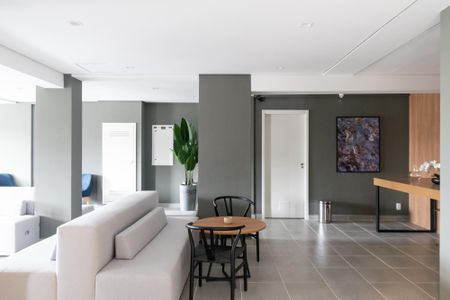 Apartamento à venda com 37m², 2 quartos e sem vagaÁrea comum