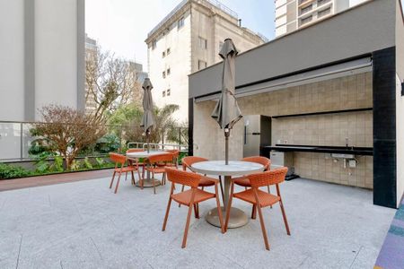 Apartamento à venda com 213m², 4 quartos e 3 vagasÁrea Piscina