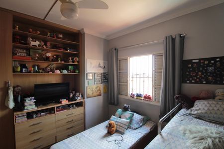 Casa à venda com 375m², 3 quartos e 3 vagasQuarto 1