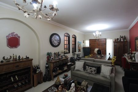 Sala de casa à venda com 3 quartos, 375m² em Santa Amelia, Belo Horizonte
