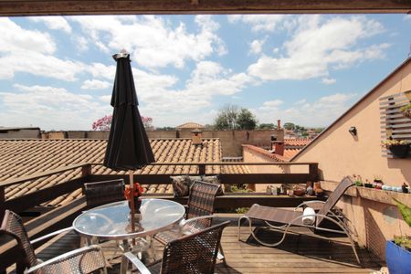 Casa à venda com 375m², 3 quartos e 3 vagasDeck