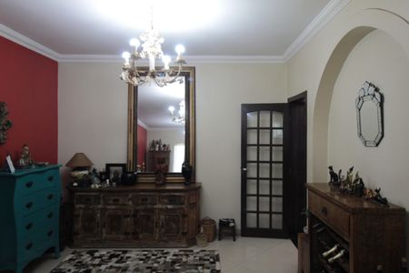 Casa à venda com 375m², 3 quartos e 3 vagasSala de Estar