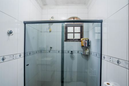 Casa à venda com 220m², 3 quartos e 2 vagas Casa à venda com 220m², 3 quartos e 2 vagasBanheiro