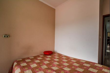 Casa à venda com 220m², 3 quartos e 2 vagas Casa à venda com 220m², 3 quartos e 2 vagasQuarto 2