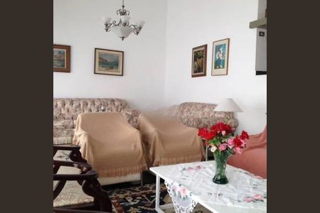 Casa à venda com 4 quartos, 287m² em Vila Carrão, São Paulo