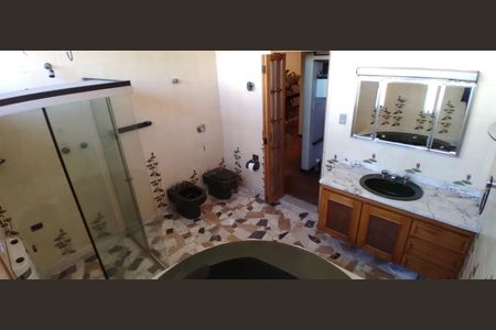 Casa à venda com 5 quartos, 852m² em Vila Regente Feijó, São Paulo