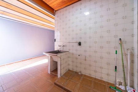 Casa para alugar com 135m², 3 quartos e 2 vagas Casa para alugar com 135m², 3 quartos e 2 vagasÁrea de Serviço