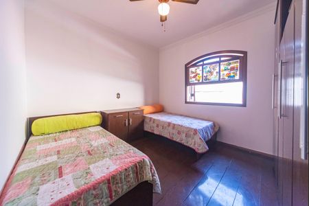 Casa para alugar com 135m², 3 quartos e 2 vagas Casa para alugar com 135m², 3 quartos e 2 vagasQuarto 1
