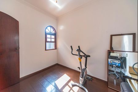 Casa para alugar com 135m², 3 quartos e 2 vagas Casa para alugar com 135m², 3 quartos e 2 vagasQuarto 2