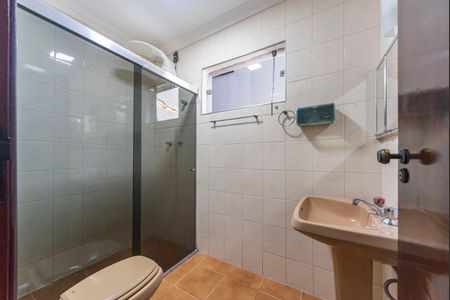 Casa para alugar com 135m², 3 quartos e 2 vagas Casa para alugar com 135m², 3 quartos e 2 vagasBanheiro