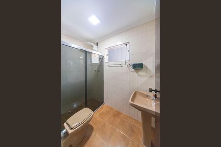 Casa para alugar com 135m², 3 quartos e 2 vagas Casa para alugar com 135m², 3 quartos e 2 vagasBanheiro