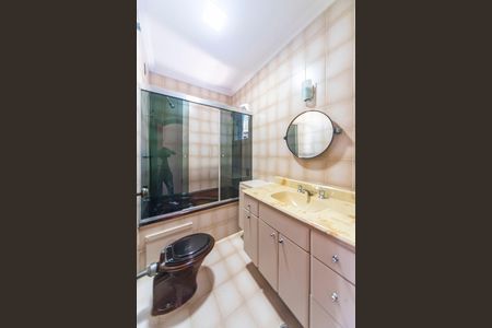 Casa para alugar com 135m², 3 quartos e 2 vagas Casa para alugar com 135m², 3 quartos e 2 vagasBanheiro do Quarto 3