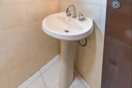 Casa para alugar com 135m², 3 quartos e 2 vagas Casa para alugar com 135m², 3 quartos e 2 vagasBanheiro 2