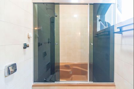 Casa para alugar com 135m², 3 quartos e 2 vagas Casa para alugar com 135m², 3 quartos e 2 vagasBanheiro 2