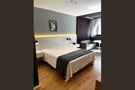 Apartamento à venda com 1 quarto, 28m² em Vila Olímpia, São Paulo