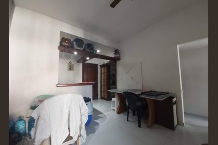 Apartamento à venda com 2 quartos, 62m² em Copacabana, Rio de Janeiro