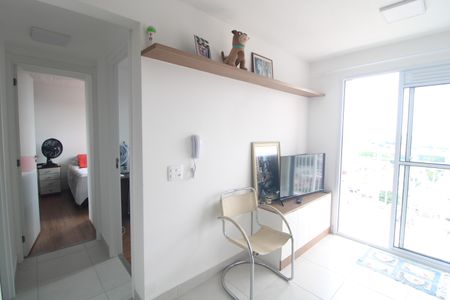 Sala de apartamento para alugar com 2 quartos, 35m² em Jardim Itacolomi, São Paulo