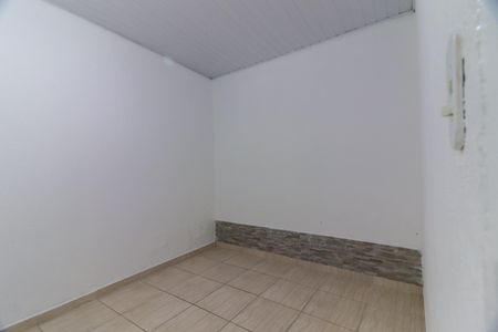 Quarto de casa para alugar com 1 quarto, 70m² em Jardim Maria Luiza, São Paulo