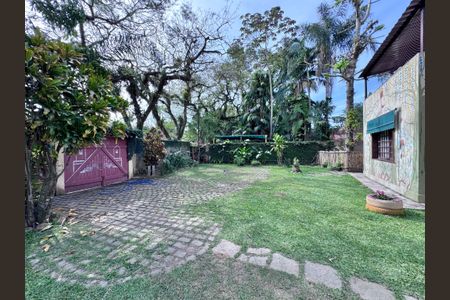 Casa à venda com 360m², 4 quartos e 3 vagasÁrea externa