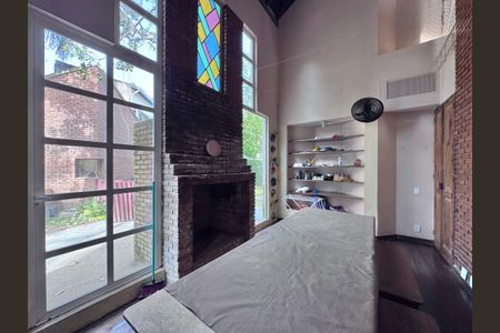 Casa à venda com 360m², 4 quartos e 3 vagasÁrea comum