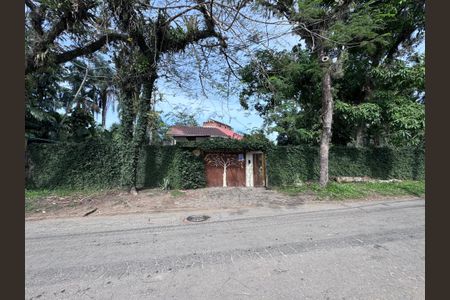 Casa à venda com 360m², 4 quartos e 3 vagasFachada