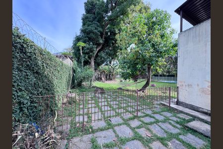 Casa à venda com 360m², 4 quartos e 3 vagasÁrea externa