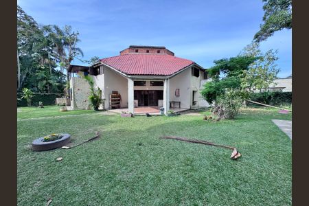 Casa à venda com 360m², 4 quartos e 3 vagasÁrea externa