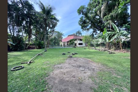 Casa à venda com 360m², 4 quartos e 3 vagasÁrea externa