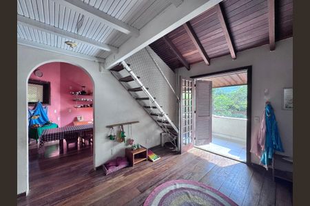 Casa à venda com 360m², 4 quartos e 3 vagasQuarto 2