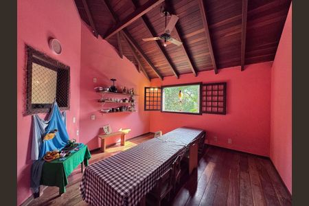 Casa à venda com 360m², 4 quartos e 3 vagasQuarto 1