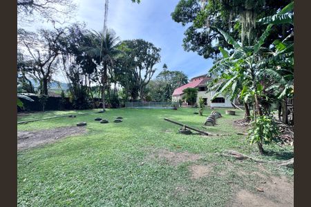 Casa à venda com 360m², 4 quartos e 3 vagasÁrea externa