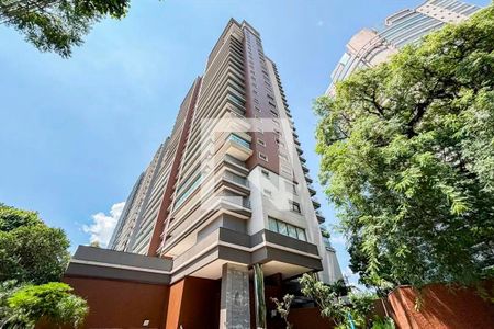 Apartamento à venda com 244m², 3 quartos e 3 vagasFachada