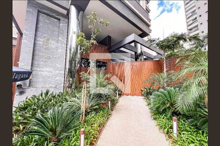 Apartamento à venda com 244m², 3 quartos e 3 vagasFachada