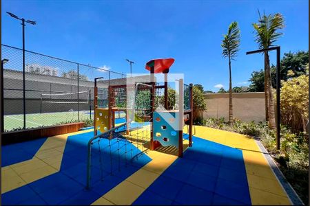 Apartamento à venda com 244m², 3 quartos e 3 vagasÁrea comum - Playground