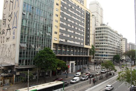Apartamento para alugar com 37m², 2 quartos e sem vagaÁrea de Serviço Vista