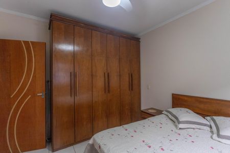 Quarto 2 de casa à venda com 2 quartos, 150m² em Casa Grande, Diadema