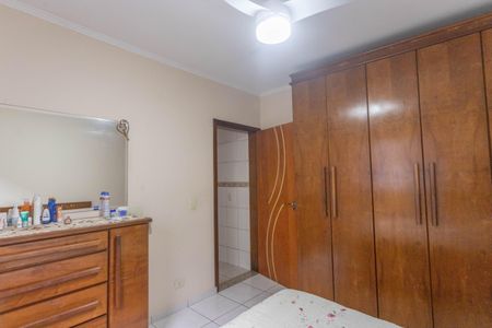 Casa à venda com 150m², 2 quartos e 2 vagas Casa à venda com 150m², 2 quartos e 2 vagasQuarto 2
