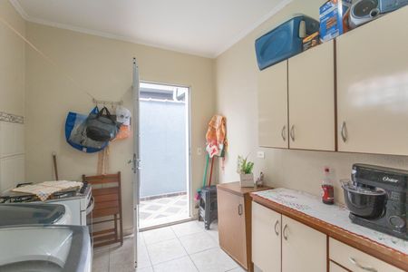 Casa à venda com 150m², 2 quartos e 2 vagas Casa à venda com 150m², 2 quartos e 2 vagasLavanderia