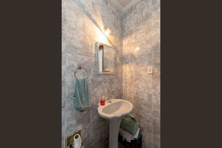 Casa à venda com 150m², 3 quartos e 2 vagasCasa 1 - Banheiro