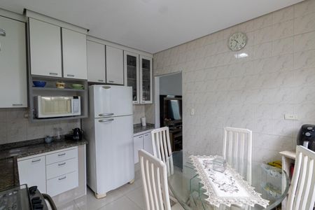 Casa à venda com 150m², 3 quartos e 2 vagasCasa 1 - Cozinha